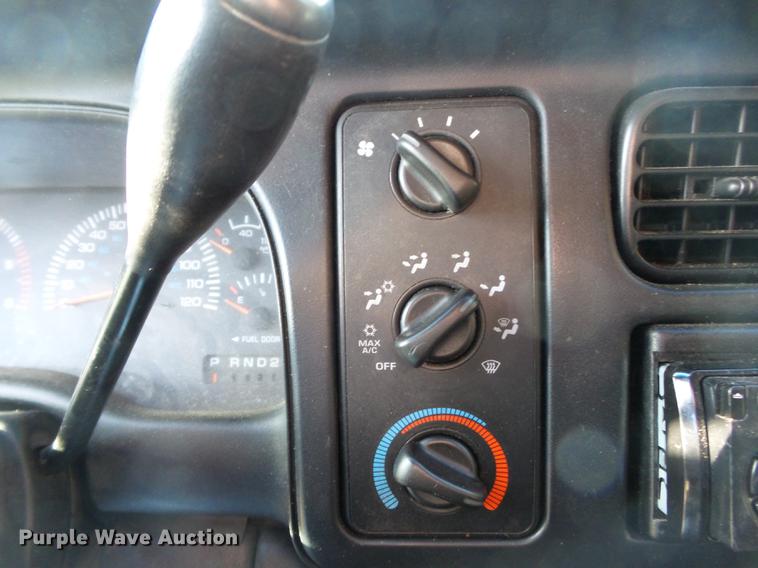 image for item DD2379 1999 Dodge Durango SUV