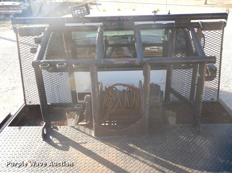 image for item DD3563 2001 Ford F350 Super Duty flatbed pickup truck