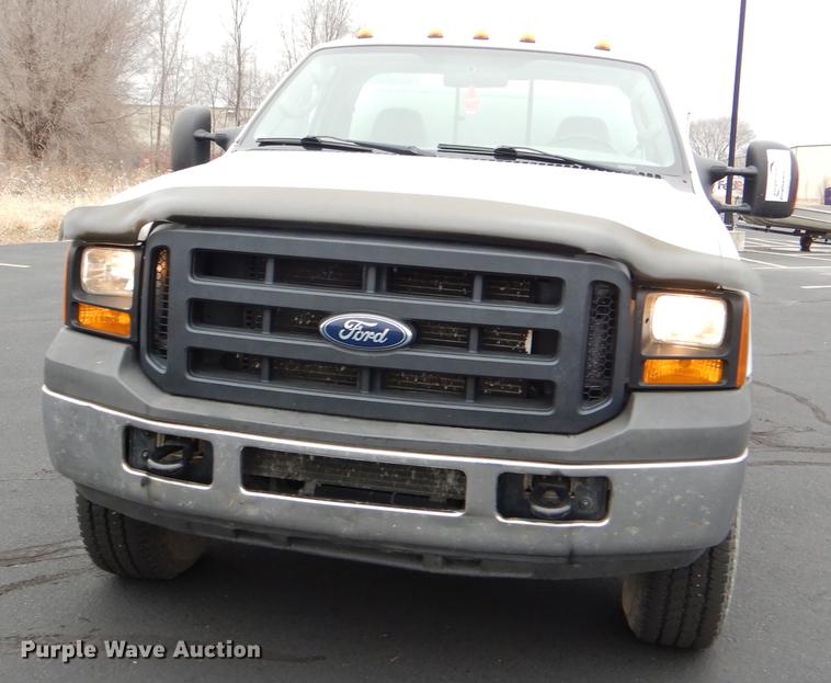 image for item DE0041 2006 Ford F350  XL Super Duty
