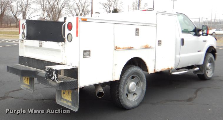 image for item DE0041 2006 Ford F350  XL Super Duty