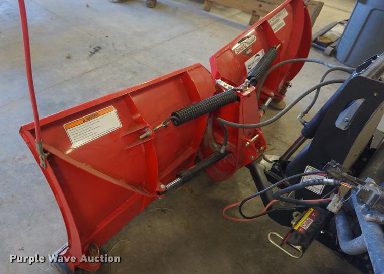 image for item DE3345 The Boss Power V UTV snow plow