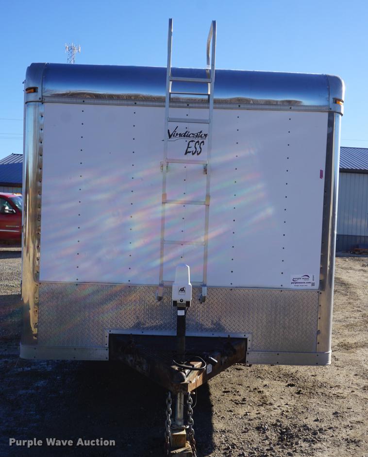 image for item DE3347 1998 Avenger VW824TAE5200 enclosed cargo trailer