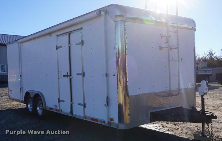 image for item DE3347 1998 Avenger VW824TAE5200 enclosed cargo trailer