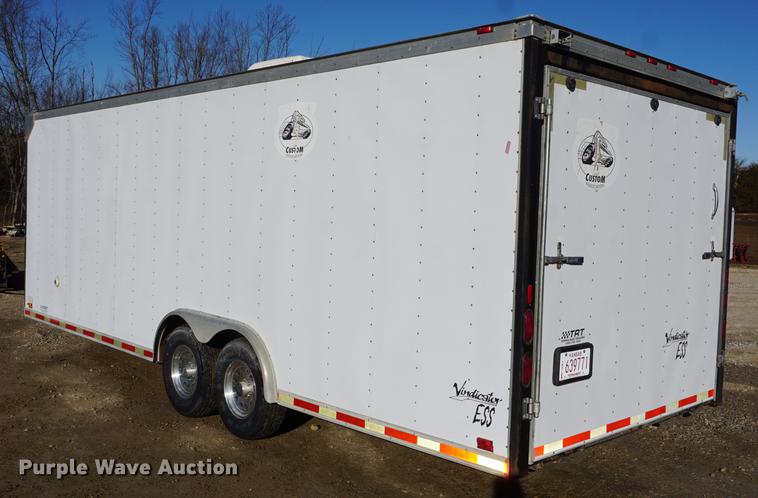 image for item DE3347 1998 Avenger VW824TAE5200 enclosed cargo trailer