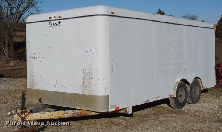 image for item DE3348 2006 Titan enclosed cargo trailer