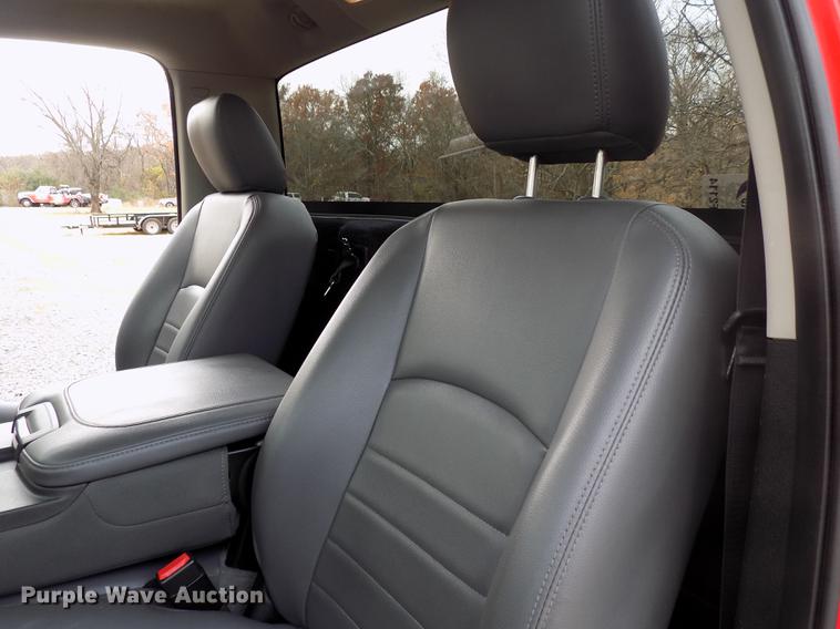 image for item DF2114 2015 Dodge Ram 4500 truck cab and chassis