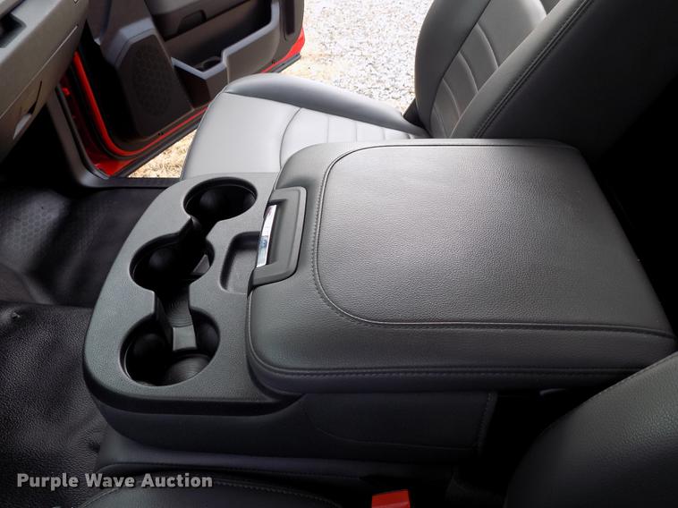 image for item DF2114 2015 Dodge Ram 4500 truck cab and chassis