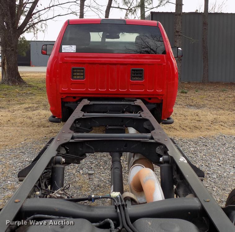 image for item DF2114 2015 Dodge Ram 4500 truck cab and chassis