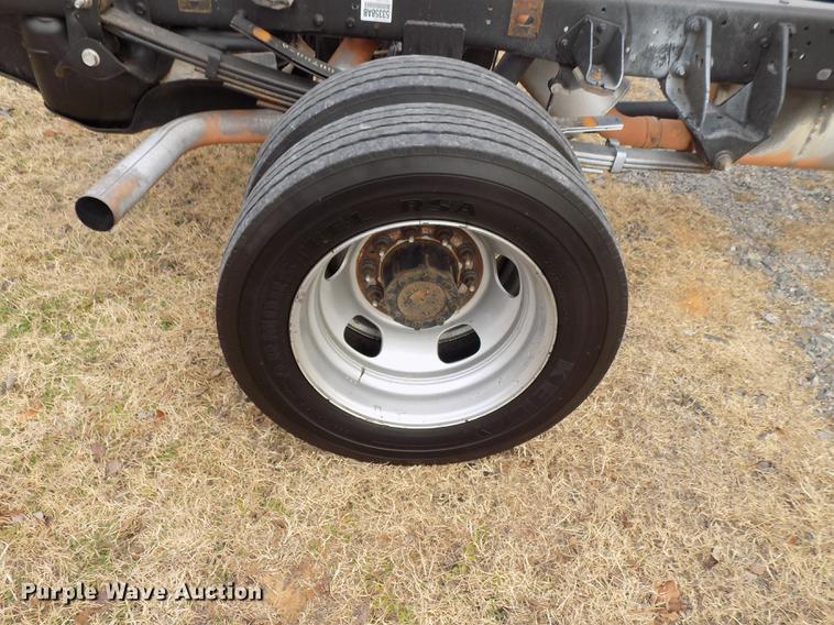 image for item DF2114 2015 Dodge Ram 4500 truck cab and chassis