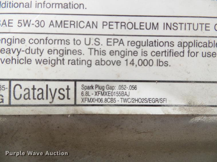 image for item DF2896 1999 Ford F450 Super Duty flatbed truck