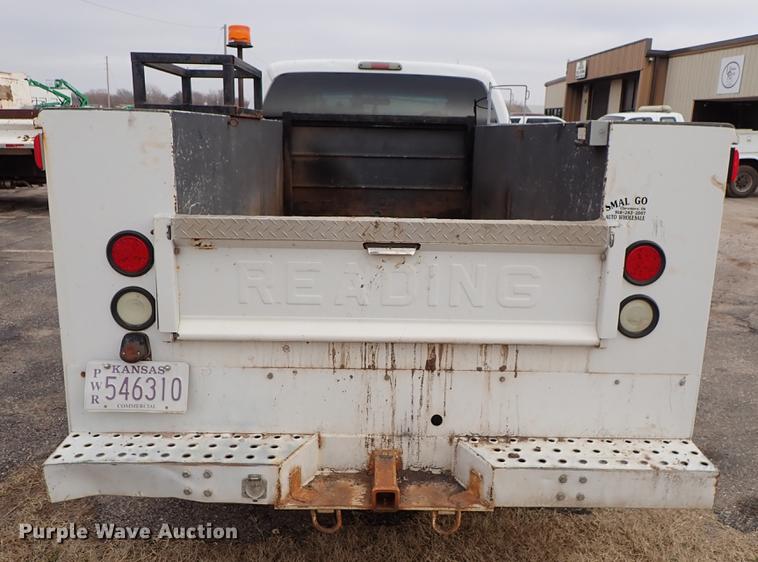 image for item DF8673 2008 Ford F250 Super Duty Crew Cab utility bed pickup truck