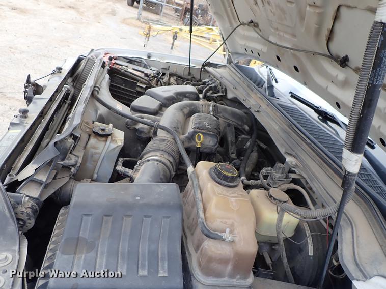 image for item DF8673 2008 Ford F250 Super Duty Crew Cab utility bed pickup truck