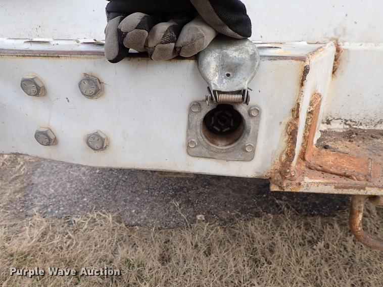 image for item DF8673 2008 Ford F250 Super Duty Crew Cab utility bed pickup truck