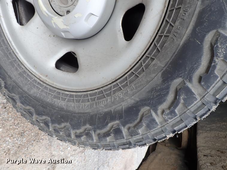 image for item DF8673 2008 Ford F250 Super Duty Crew Cab utility bed pickup truck