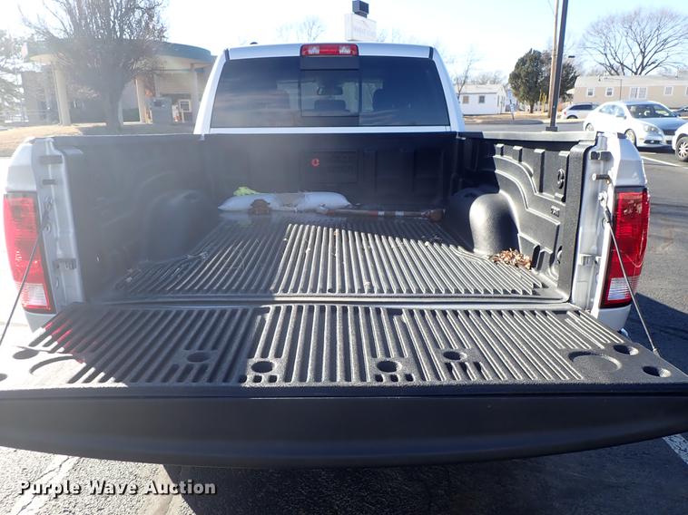 image for item DG2924 2016 Dodge Ram 1500 Quad Cab pickup truck
