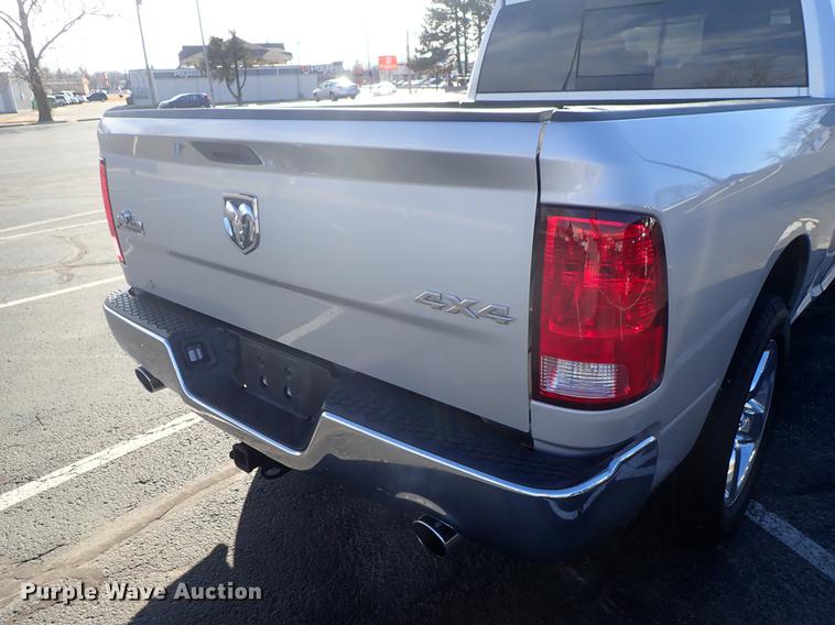 image for item DG2924 2016 Dodge Ram 1500 Quad Cab pickup truck