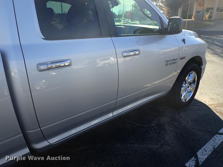 image for item DG2924 2016 Dodge Ram 1500 Quad Cab pickup truck