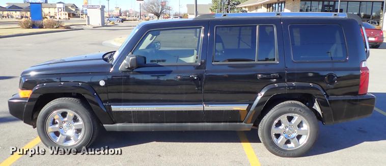 image for item DG2934 2006 Jeep Commander SUV