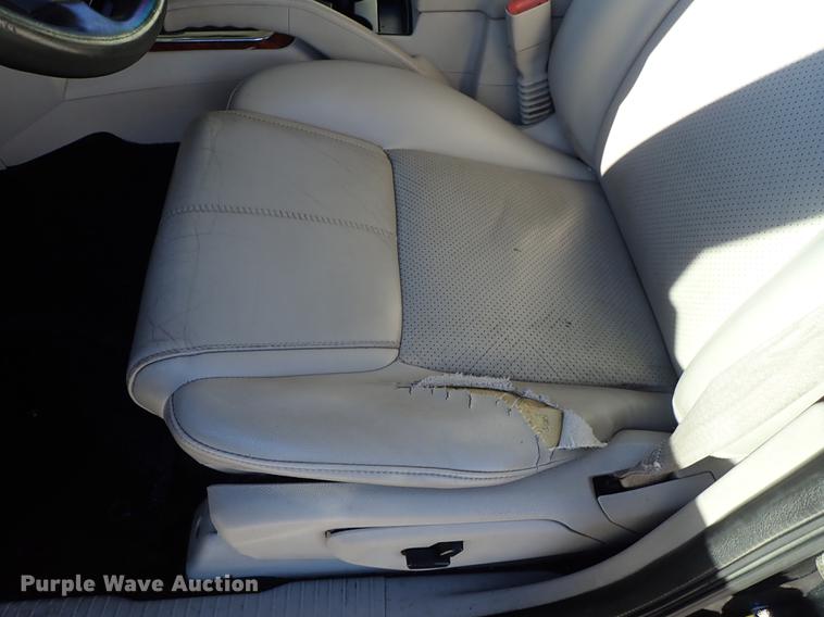 image for item DG2934 2006 Jeep Commander SUV