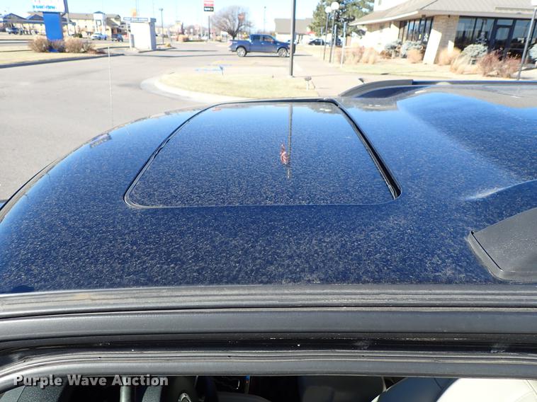 image for item DG2934 2006 Jeep Commander SUV