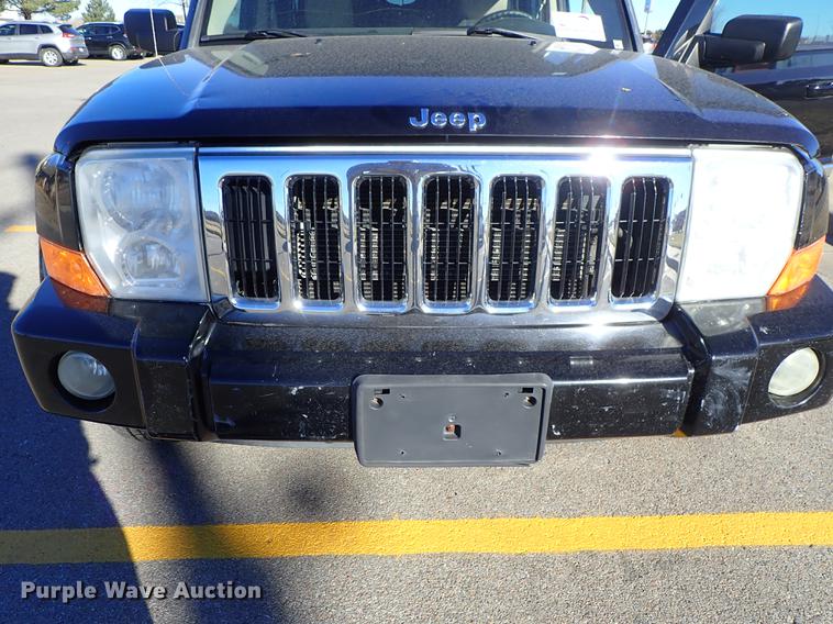 image for item DG2934 2006 Jeep Commander SUV