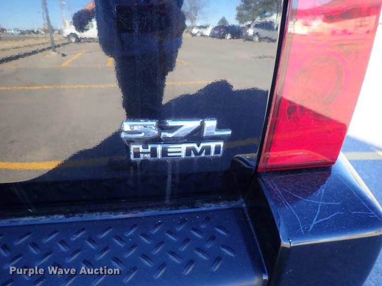 image for item DG2934 2006 Jeep Commander SUV