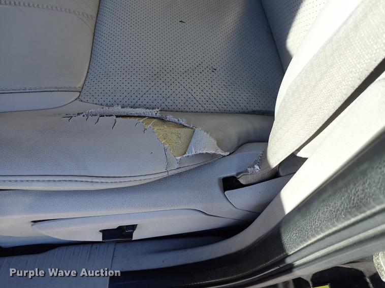 image for item DG2934 2006 Jeep Commander SUV