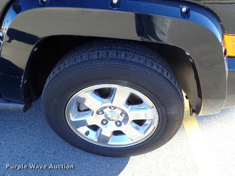 image for item DG2934 2006 Jeep Commander SUV