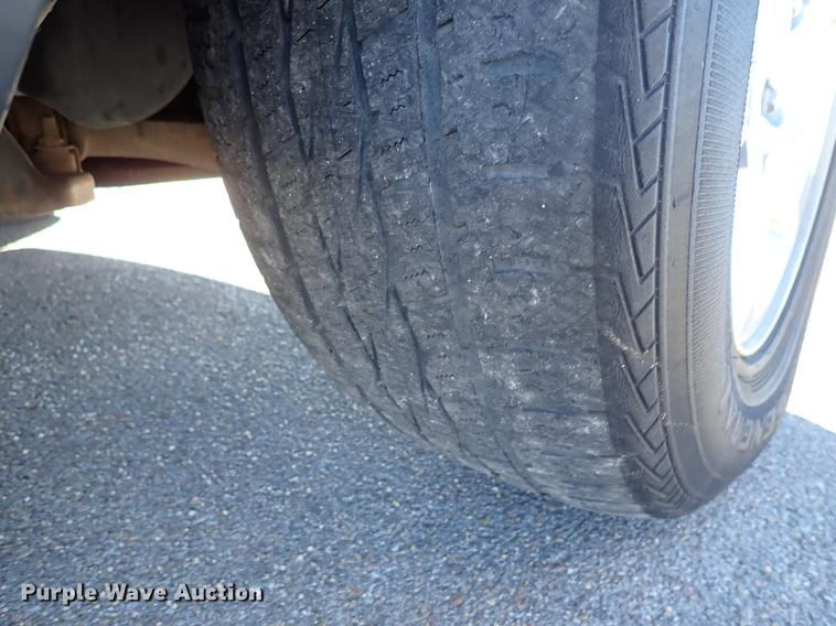 image for item DG2934 2006 Jeep Commander SUV