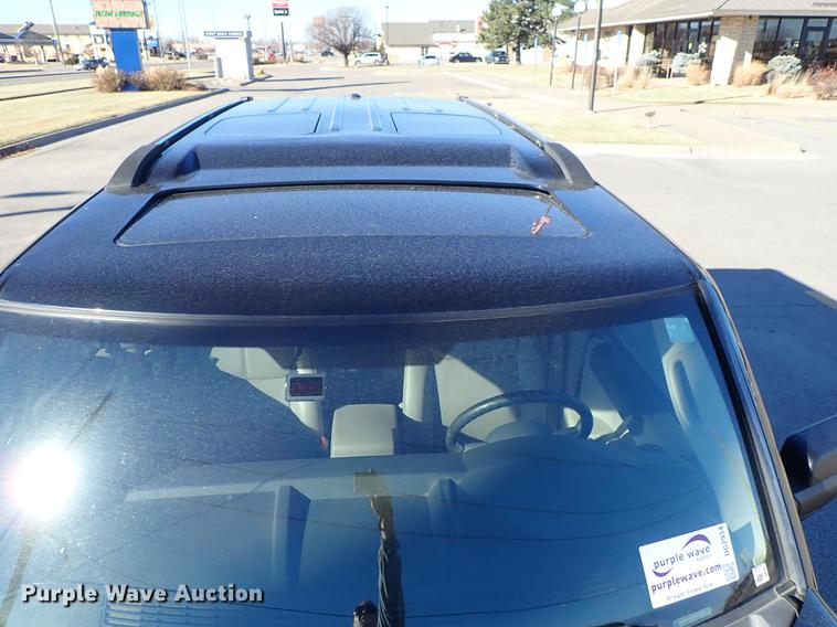 image for item DG2934 2006 Jeep Commander SUV