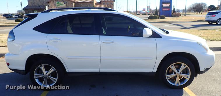 image for item DG2935 2006 Lexus RX400H SUV