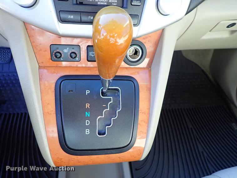 image for item DG2935 2006 Lexus RX400H SUV