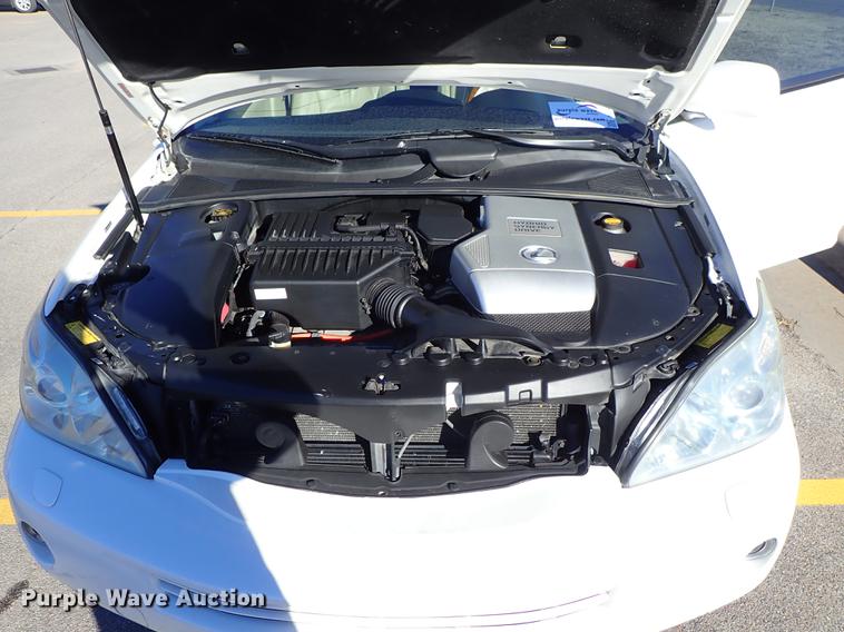 image for item DG2935 2006 Lexus RX400H SUV