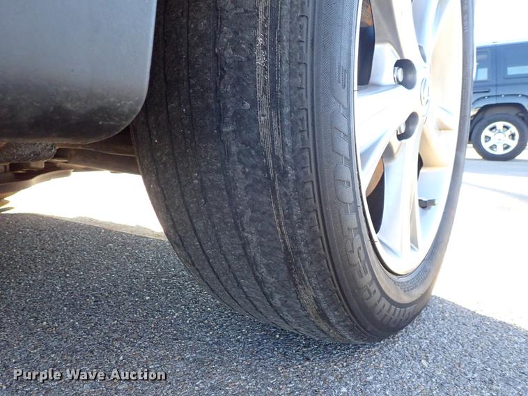 image for item DG2935 2006 Lexus RX400H SUV