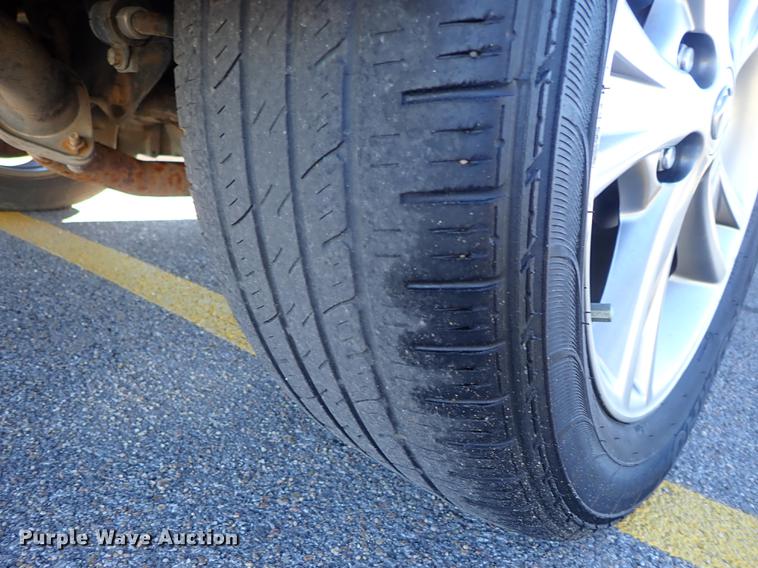 image for item DG2935 2006 Lexus RX400H SUV