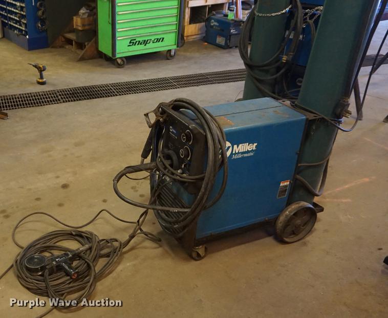 image for item DI9298 Miller Millermatic 300 wire welder