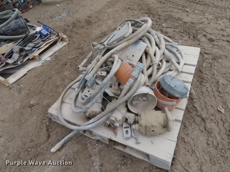 image for item DN9138 Truck parts