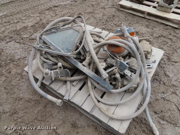 image for item DN9138 Truck parts