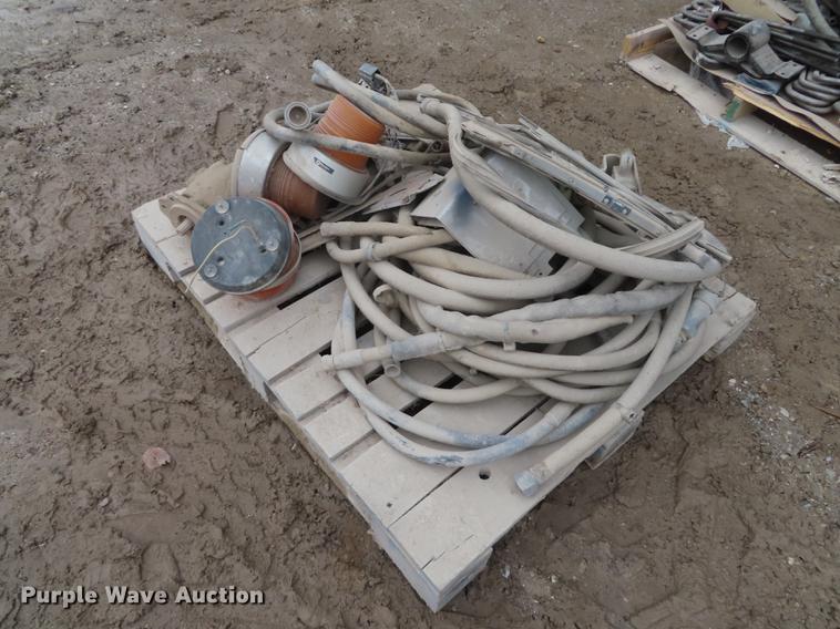 image for item DN9138 Truck parts