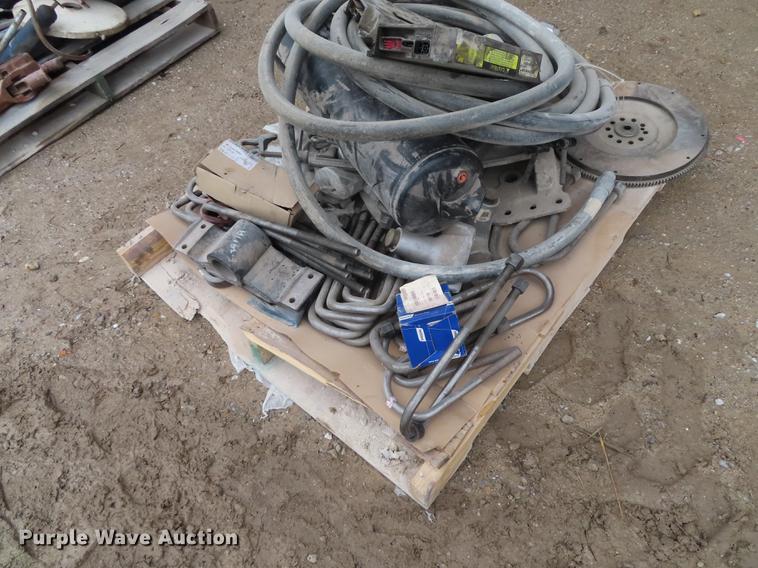 image for item DN9138 Truck parts