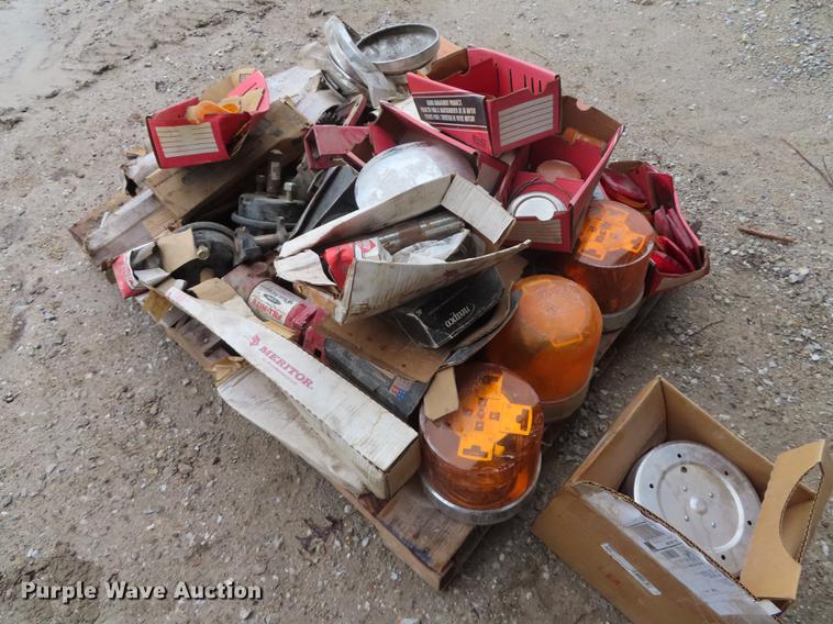 image for item DN9138 Truck parts