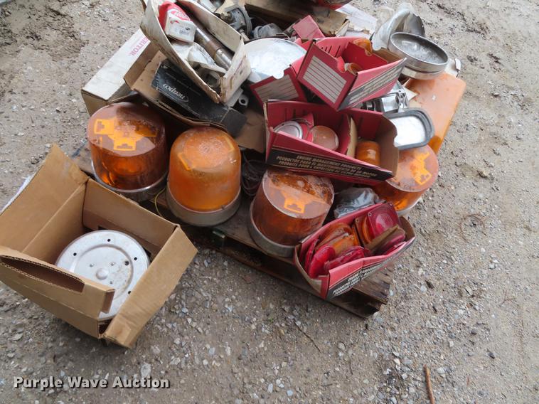 image for item DN9138 Truck parts