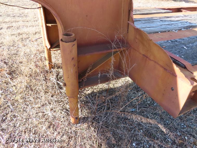 image for item DN9145 1955 Fruehauf equipment trailer