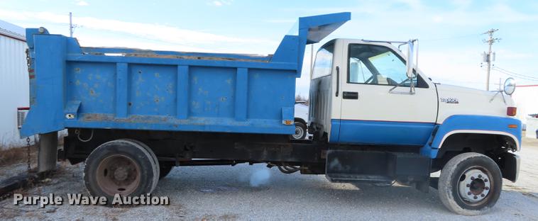 image for item DN9147 1991 GMC TopKick C7500 dump truck