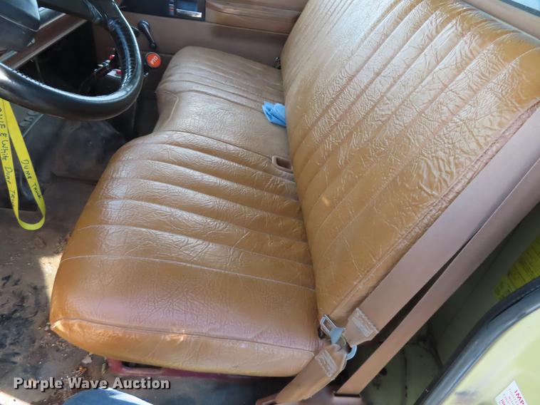 image for item DN9147 1991 GMC TopKick C7500 dump truck