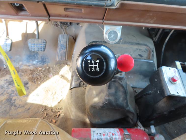 image for item DN9147 1991 GMC TopKick C7500 dump truck