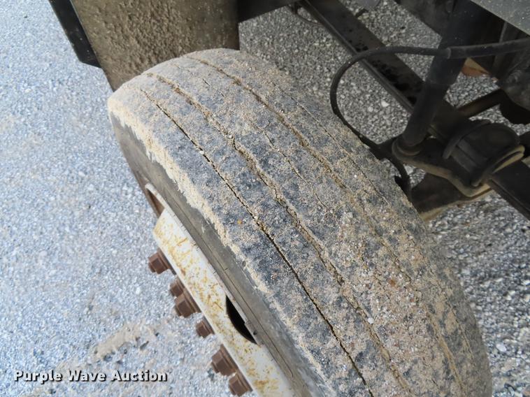 image for item DN9147 1991 GMC TopKick C7500 dump truck