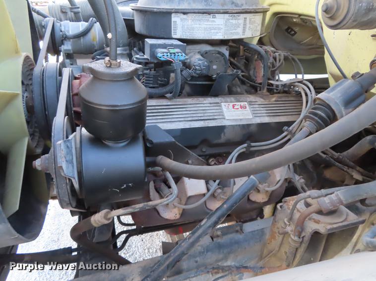 image for item DN9147 1991 GMC TopKick C7500 dump truck