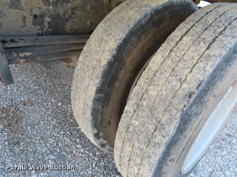 image for item DN9147 1991 GMC TopKick C7500 dump truck