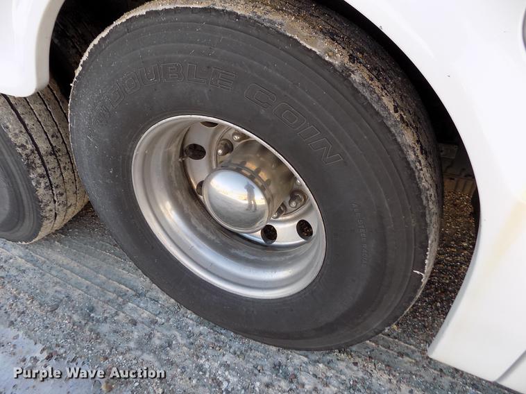 image for item DY9198 2001 Blue Bird LTC-40 coach bus